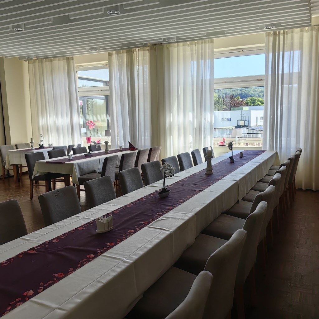Saal Teil 1 anderer Sicht